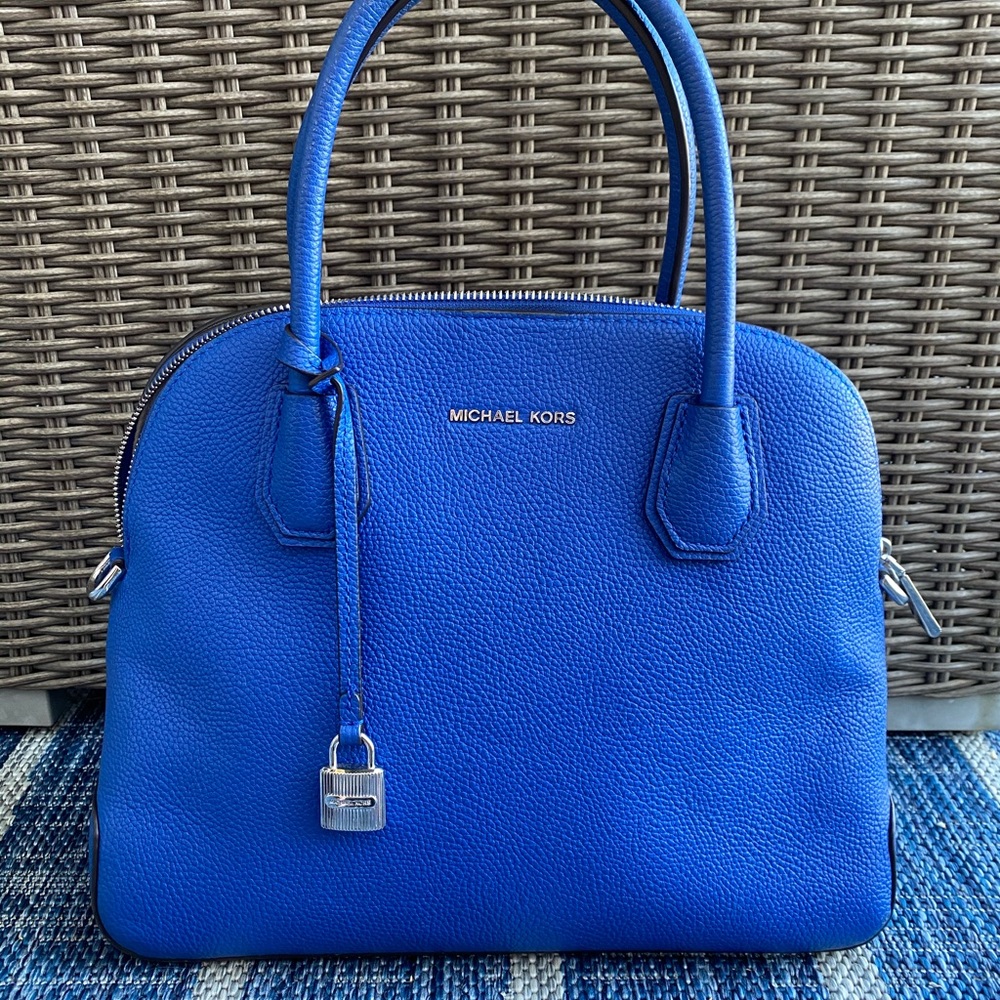 Michael kors crossbody purse